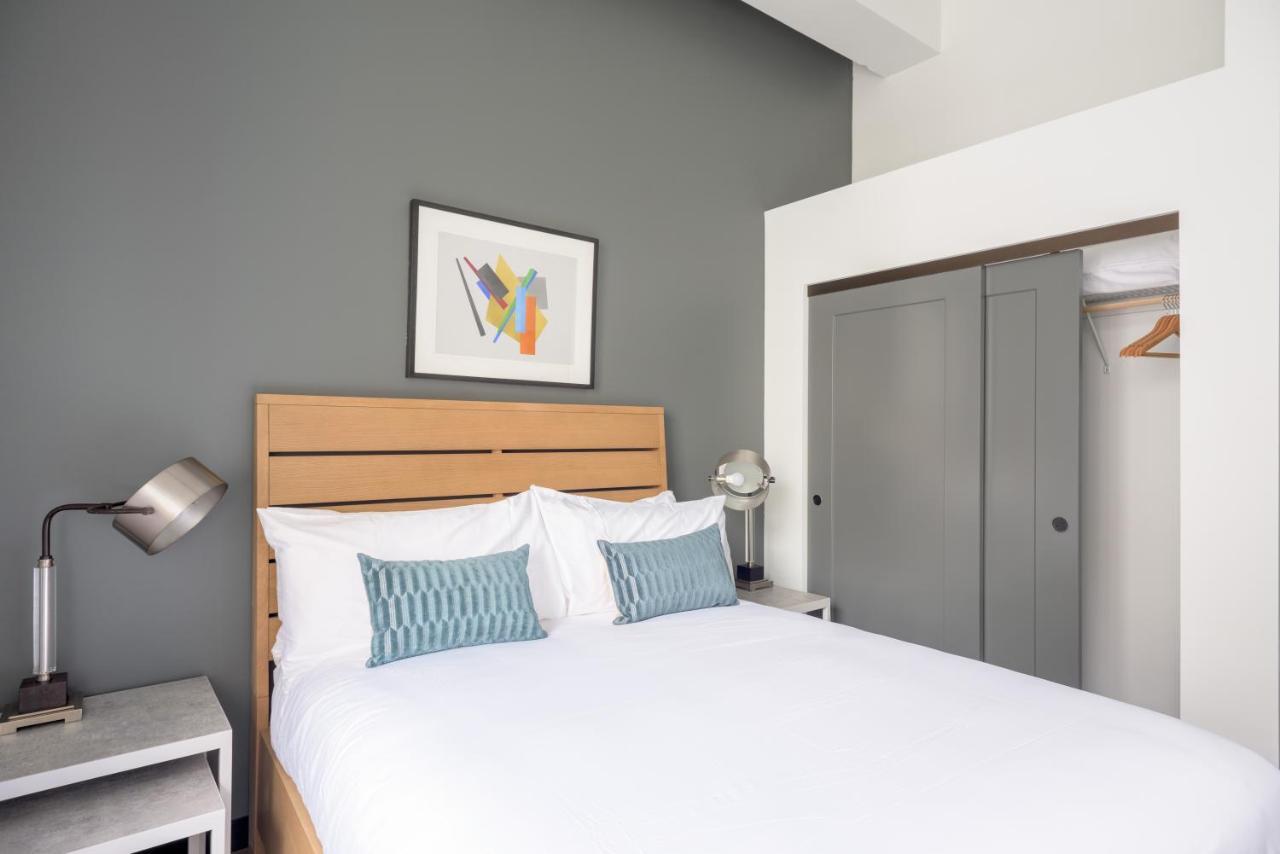 Mint House - Times Square Aparthotel 4*